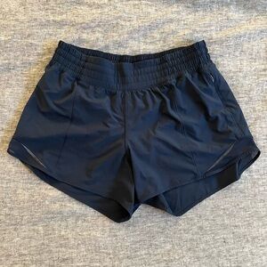 Lululemon Hotty Hot High Rise Lined Short 4”